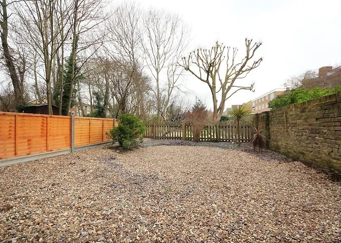 Ealing Garden Flat