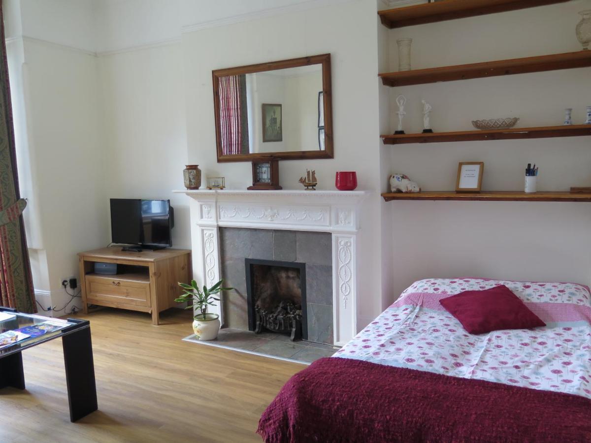 Garden Flat,