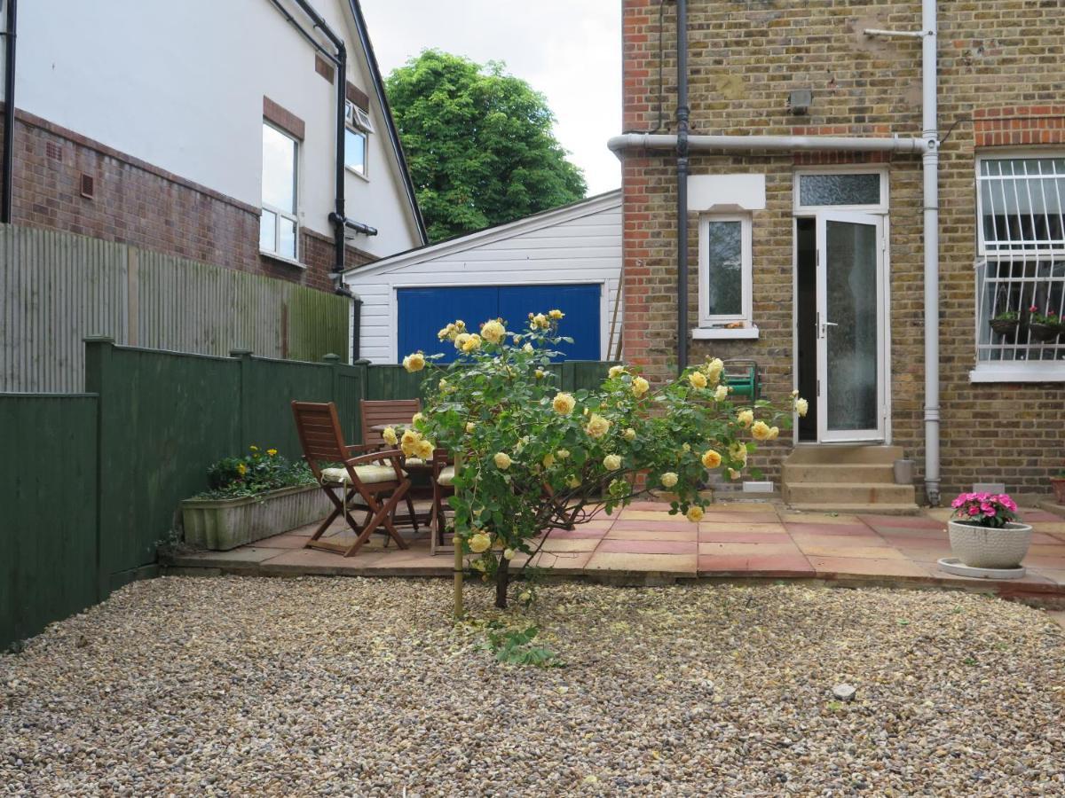 Garden Flat, Appartement